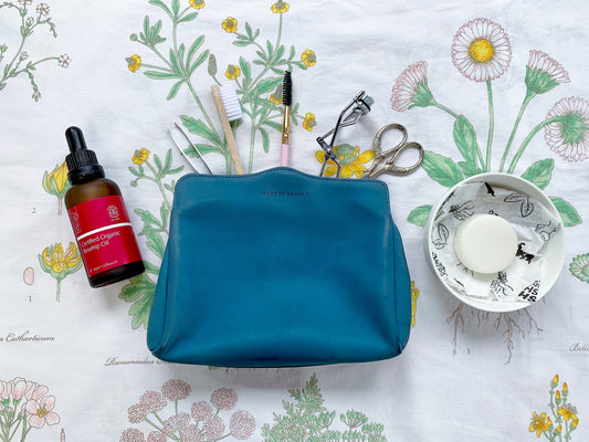 Cruelty free and low waste skincare kit 🧖🏻♀️